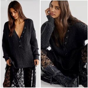 FREE PEOPLE Gray Oversized Chunky Ribbed Whistle Thermal Henley Sweater XS NWT